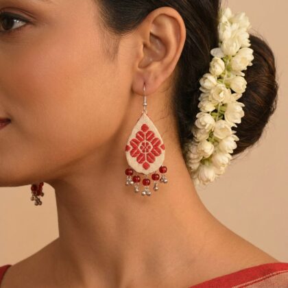 Kopou Phool Motif Drop Earrings